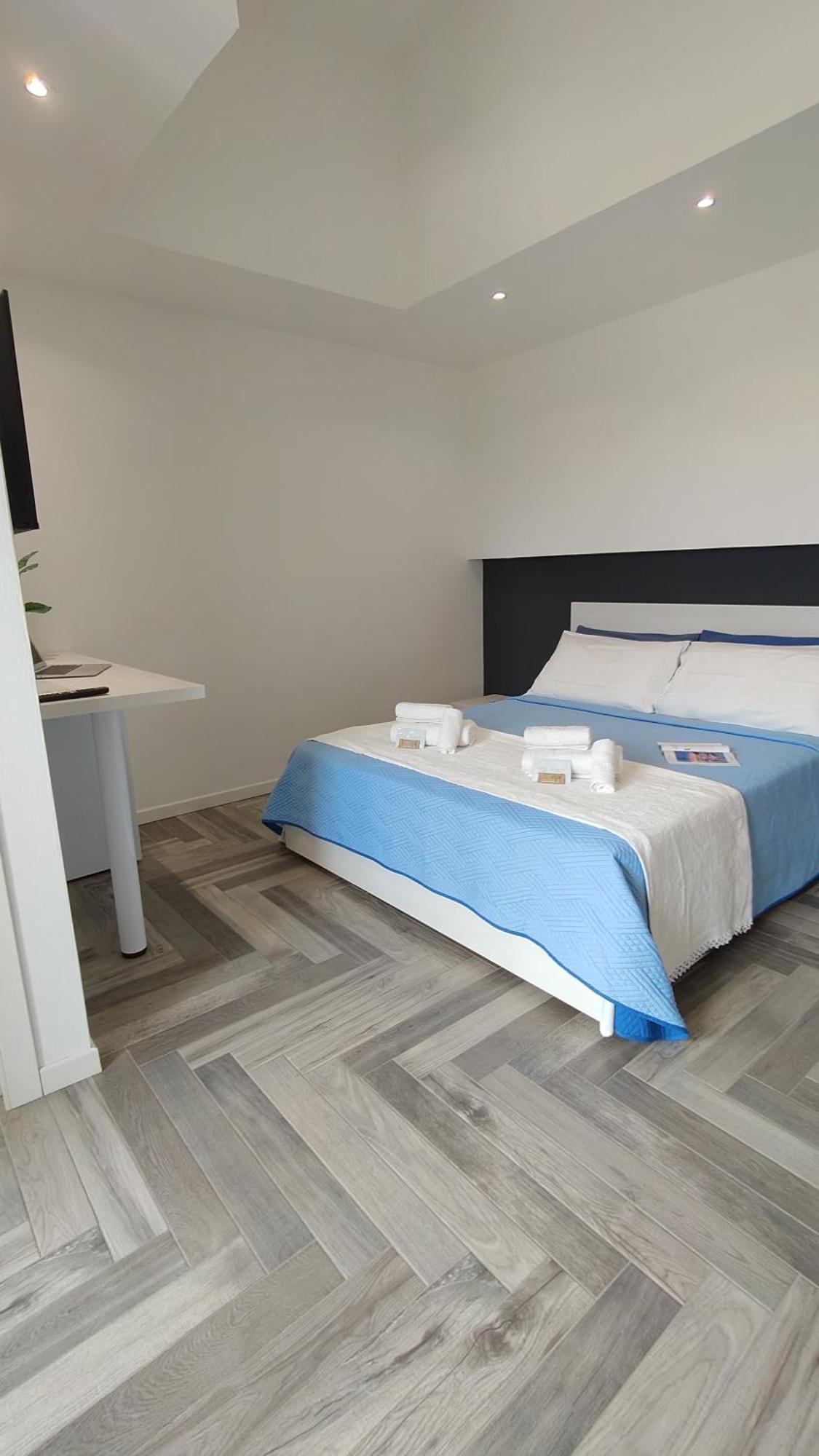 Stanza Idromassaggio 2 Hotel กวาร์ตู ซานเตเลนา ภายนอก รูปภาพ